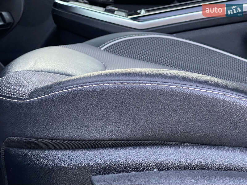 Позашляховик / Кросовер Kia Niro 2021 в Львові