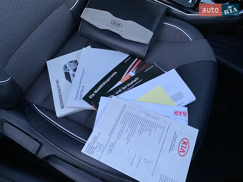 Позашляховик / Кросовер Kia Niro 2021 в Львові документ