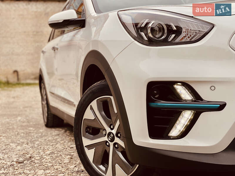 Позашляховик / Кросовер Kia Niro 2020 в Тернополі