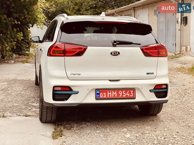 Позашляховик / Кросовер Kia Niro 2020 в Тернополі
