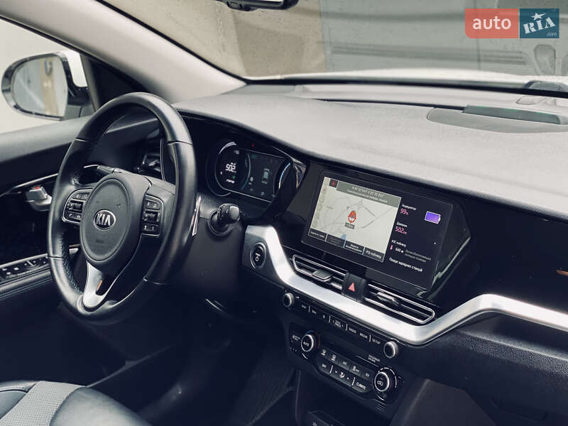 Позашляховик / Кросовер Kia Niro 2020 в Тернополі