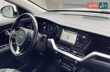 Внедорожник / Кроссовер Kia Niro 2020 в 