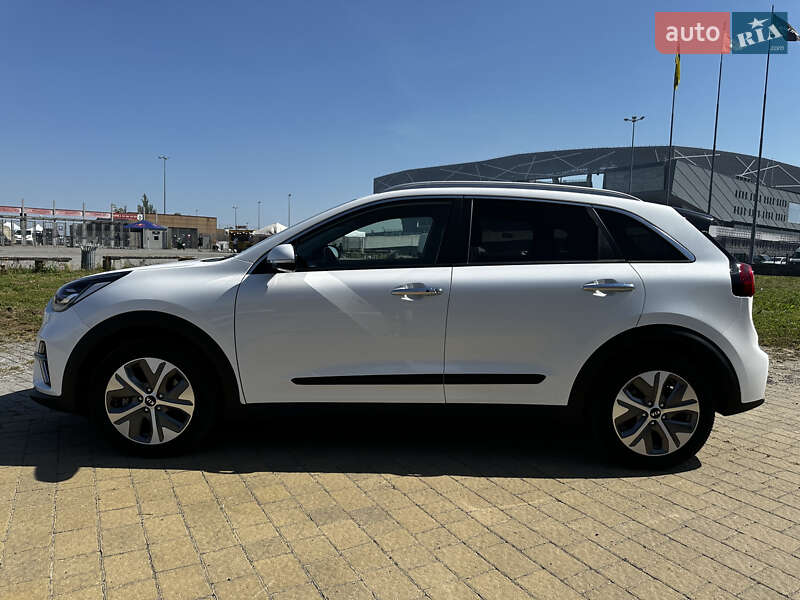 Позашляховик / Кросовер Kia Niro 2019 в Львові