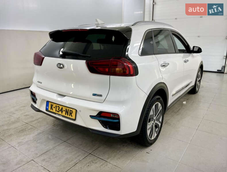 Позашляховик / Кросовер Kia Niro 2020 в Тернополі