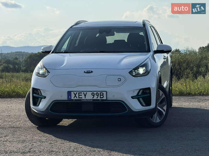 Внедорожник / Кроссовер Kia Niro 2021 в Дрогобыче