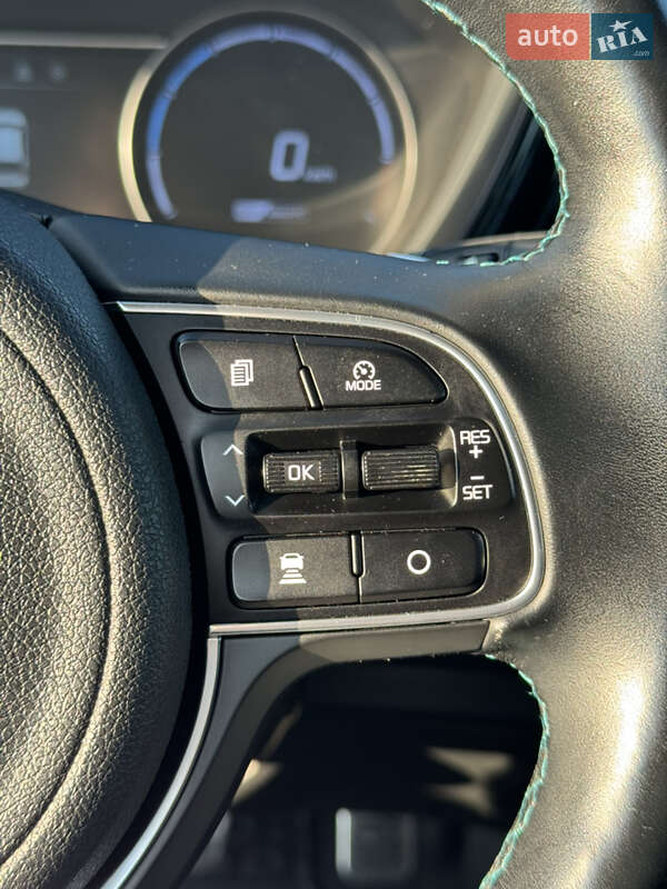 Внедорожник / Кроссовер Kia Niro 2021 в Дрогобыче