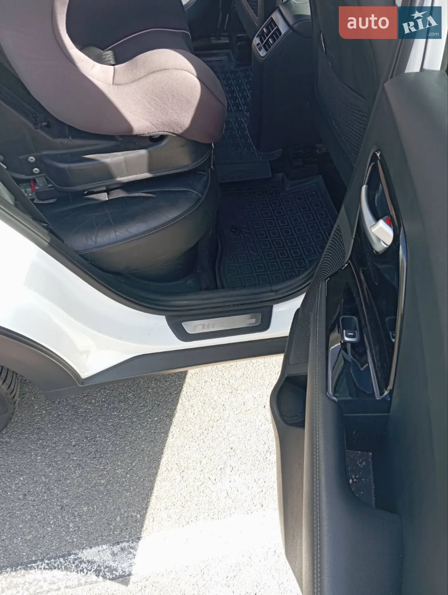 2017 Kia Niro - мініатюра 11