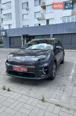 Позашляховик / Кросовер Kia Niro 2020 в Черкасах