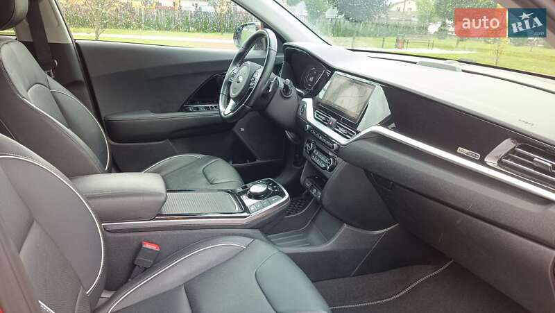 Позашляховик / Кросовер Kia Niro 2020 в Львові