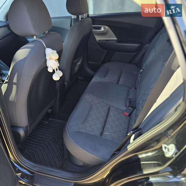 Внедорожник / Кроссовер Kia Niro 2018 в Одессе