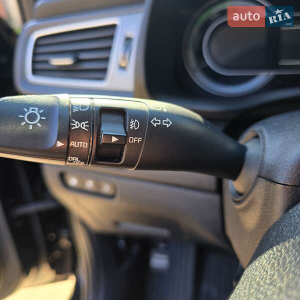 Внедорожник / Кроссовер Kia Niro 2018 в Одессе