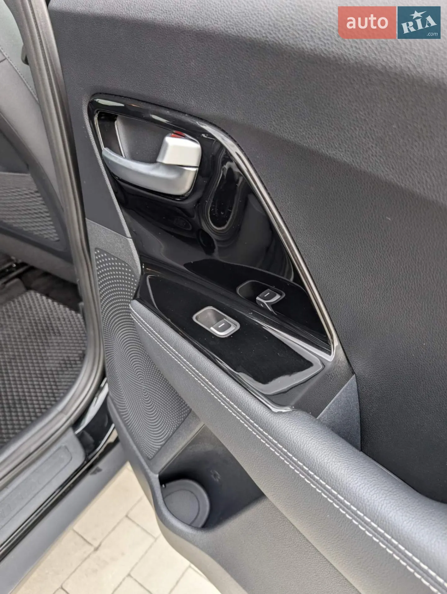 2020 Kia Niro - мініатюра 5