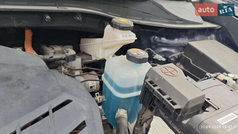 Внедорожник / Кроссовер Kia Niro 2019 в Нежине