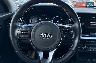 Внедорожник / Кроссовер Kia Niro 2020 в 