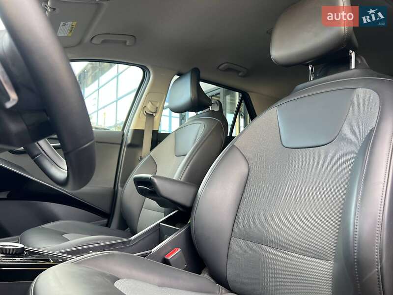 Внедорожник / Кроссовер Kia Niro 2024 в Ивано-Франковске