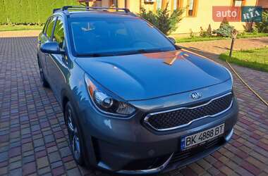 Внедорожник / Кроссовер Kia Niro 2017 в 