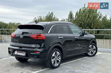 Внедорожник / Кроссовер Kia Niro 2021 в 
