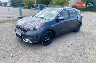 Внедорожник / Кроссовер Kia Niro 2018 в Ужгороде