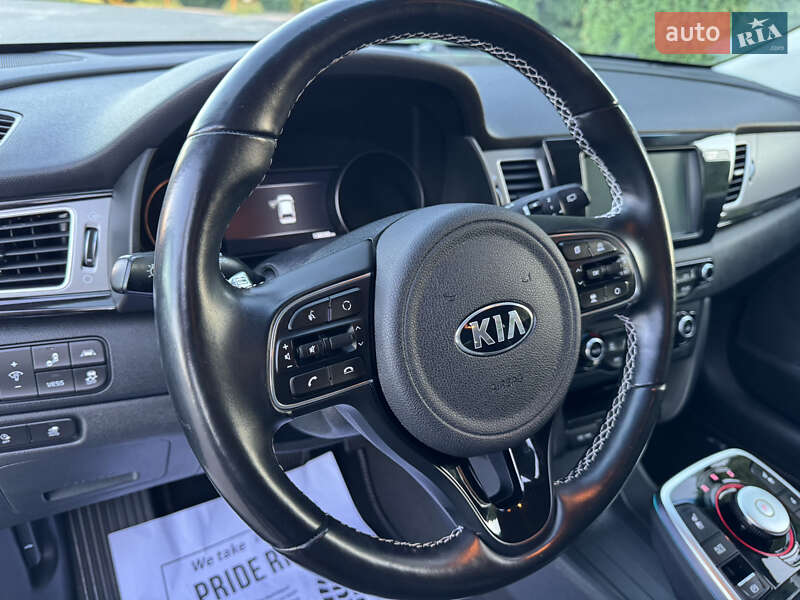 Внедорожник / Кроссовер Kia Niro 2020 в Дубно