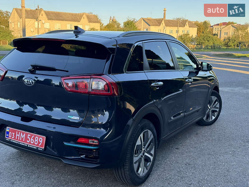 Внедорожник / Кроссовер Kia Niro 2020 в Дубно