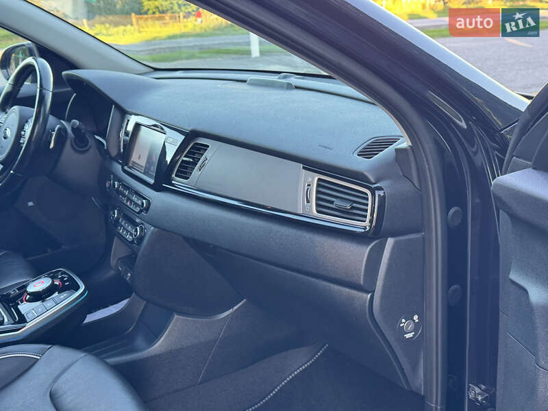 Внедорожник / Кроссовер Kia Niro 2020 в Дубно