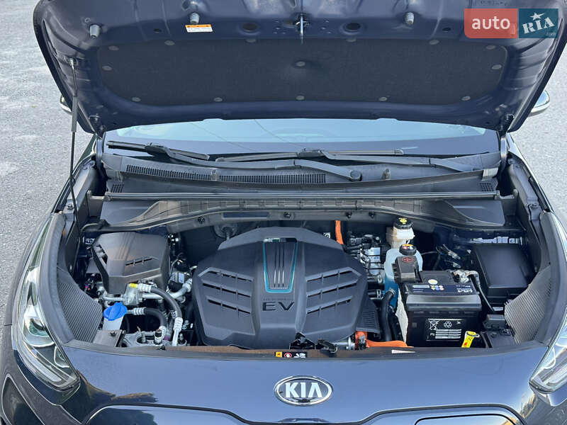 Внедорожник / Кроссовер Kia Niro 2020 в Дубно