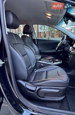 Внедорожник / Кроссовер Kia Niro 2020 в 