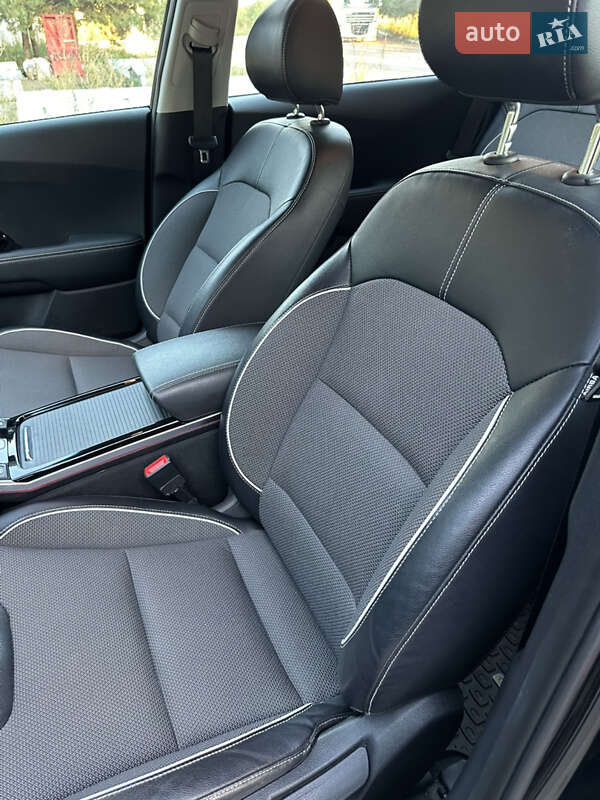 Внедорожник / Кроссовер Kia Niro 2020 в Золочеве фото 54 Внедорожник / Кроссовер Kia Niro 2020 в Золочеве