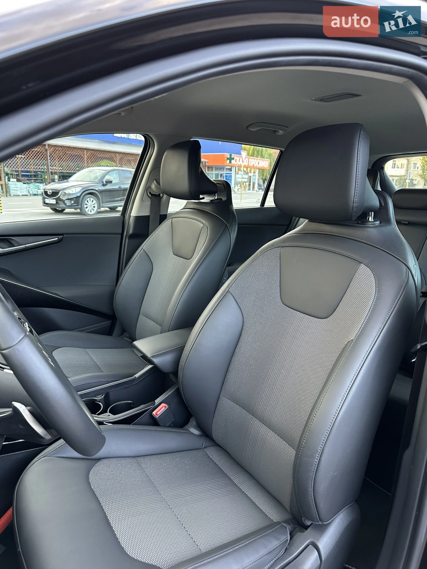 2023 Kia Niro - мініатюра 17
