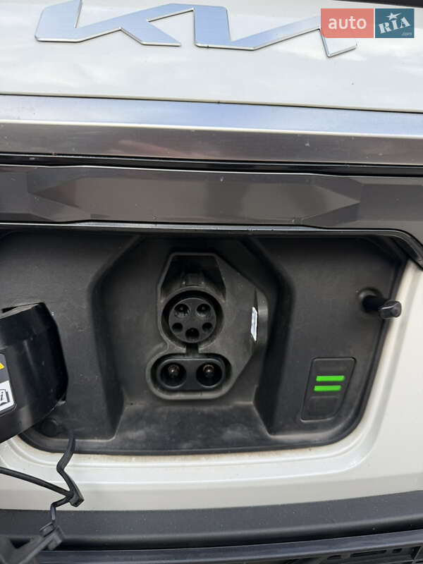 Позашляховик / Кросовер Kia Niro 2022 в Умані