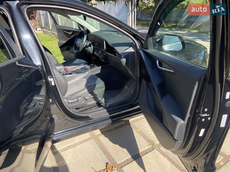 Внедорожник / Кроссовер Kia Niro 2022 в Сторожинце