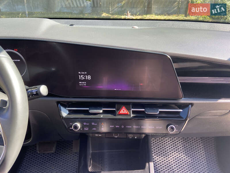 Внедорожник / Кроссовер Kia Niro 2022 в Сторожинце