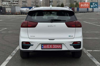 Внедорожник / Кроссовер Kia Niro 2022 в 