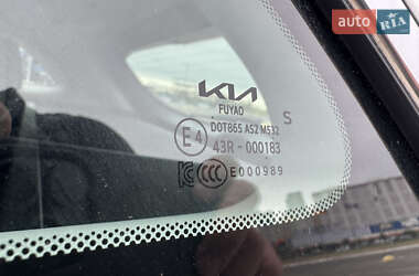 Внедорожник / Кроссовер Kia Niro 2022 в 