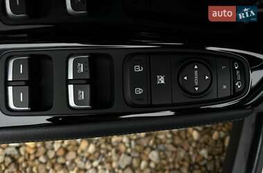Внедорожник / Кроссовер Kia Niro 2020 в 