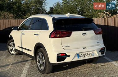 Внедорожник / Кроссовер Kia Niro 2021 в 