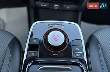 Внедорожник / Кроссовер Kia Niro 2021 в 