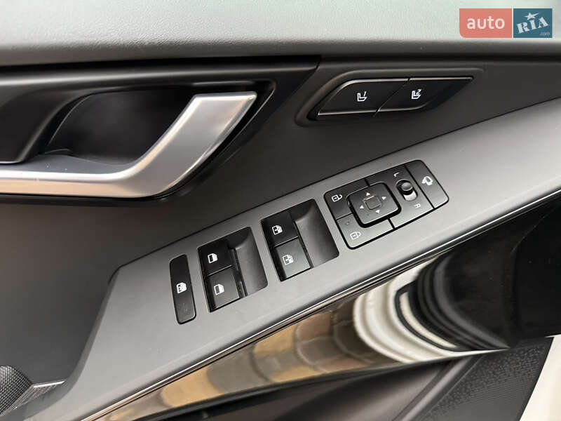 Позашляховик / Кросовер Kia Niro 2022 в Умані