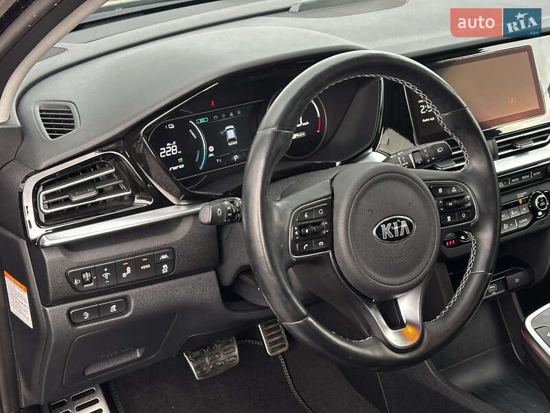 Внедорожник / Кроссовер Kia Niro 2020 в Львове