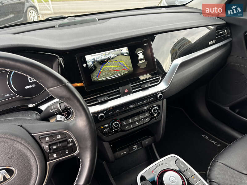 Внедорожник / Кроссовер Kia Niro 2020 в Львове