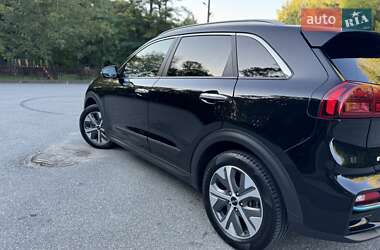 Внедорожник / Кроссовер Kia Niro 2022 в 