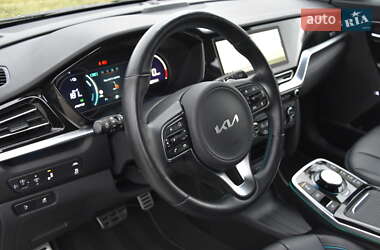 Внедорожник / Кроссовер Kia Niro 2021 в 