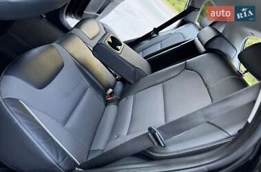 Внедорожник / Кроссовер Kia Niro 2022 в 