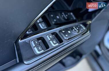 Внедорожник / Кроссовер Kia Niro 2022 в 