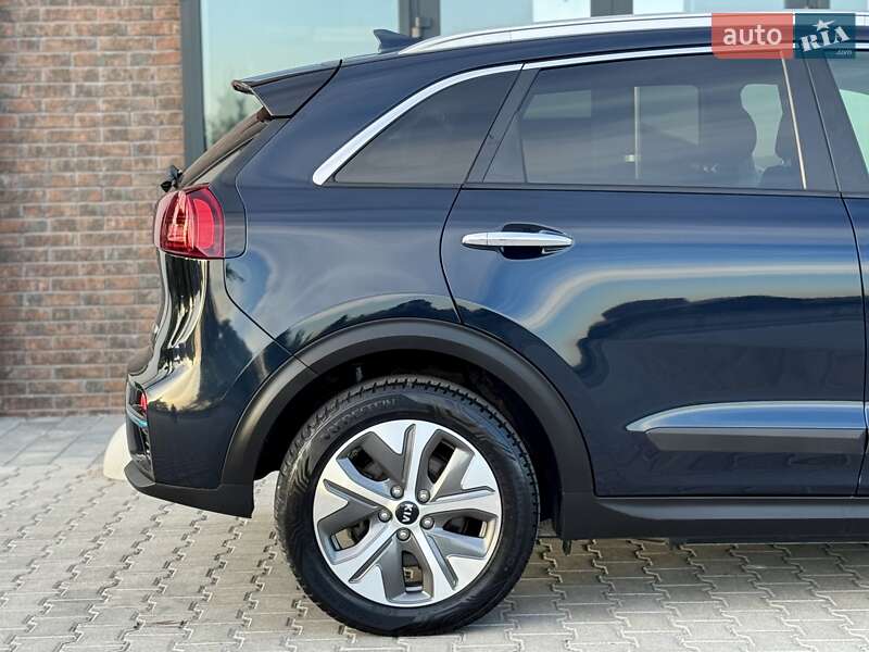 Внедорожник / Кроссовер Kia Niro 2020 в Тернополе фото 29 Внедорожник / Кроссовер Kia Niro 2020 в Тернополе