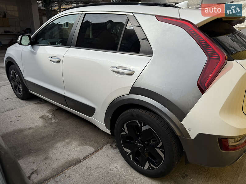 Позашляховик / Кросовер Kia Niro 2022 в Умані