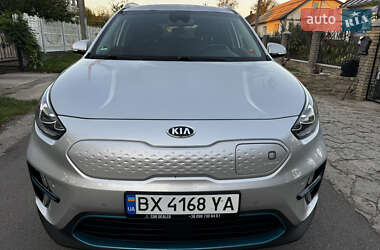 Позашляховик / Кросовер Kia Niro 2020 в Чернівцях