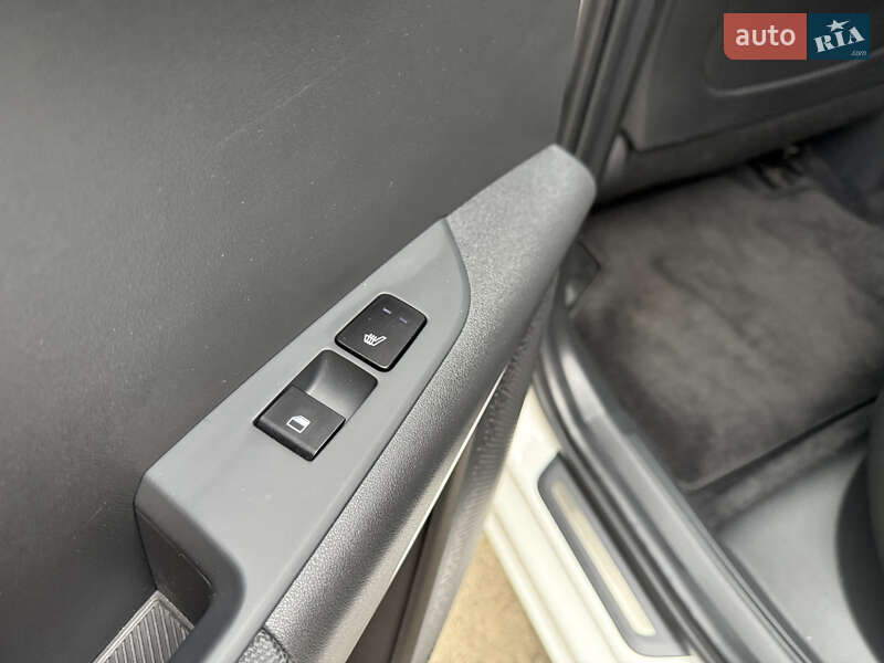 Позашляховик / Кросовер Kia Niro 2022 в Умані