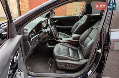 Позашляховик / Кросовер Kia Niro 2020 в 