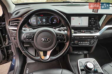 Позашляховик / Кросовер Kia Niro 2020 в 